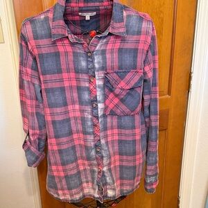 👾👾👾BOGOHO👾👾👾Pink and Blue Plaid Button-Up Shirt—XL